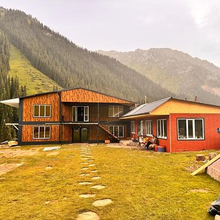 Ala-Kul Guesthouse In Altyn-Arashan Karakol Extérieur photo