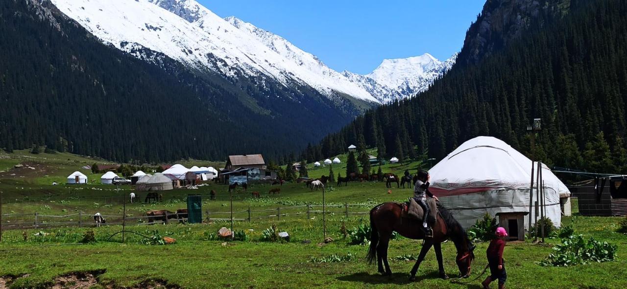 Ala-Kul Guesthouse In Altyn-Arashan Karakol Extérieur photo