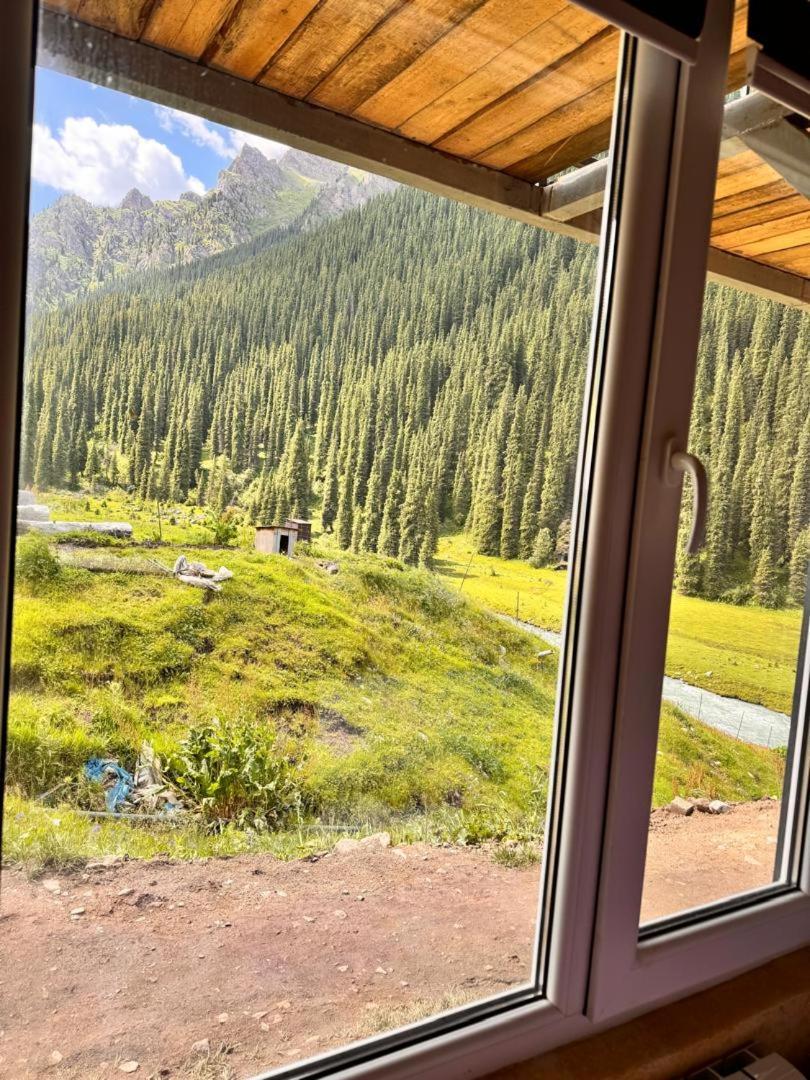 Ala-Kul Guesthouse In Altyn-Arashan Karakol Extérieur photo