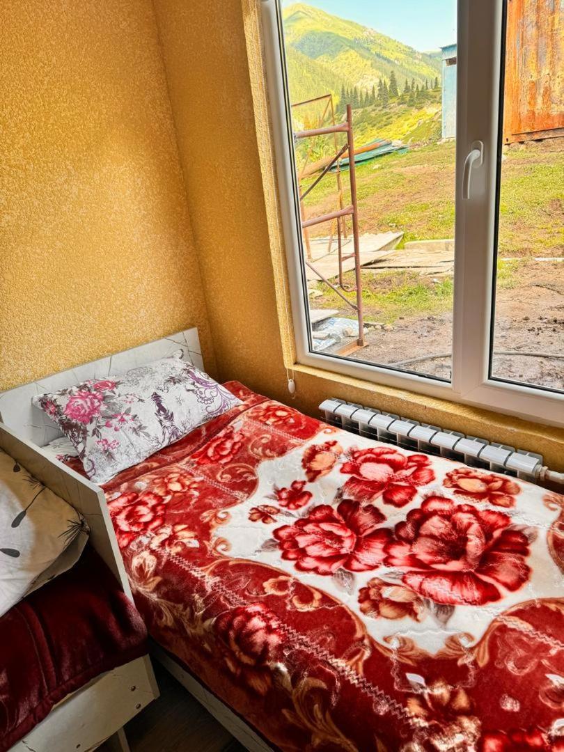 Ala-Kul Guesthouse In Altyn-Arashan Karakol Extérieur photo